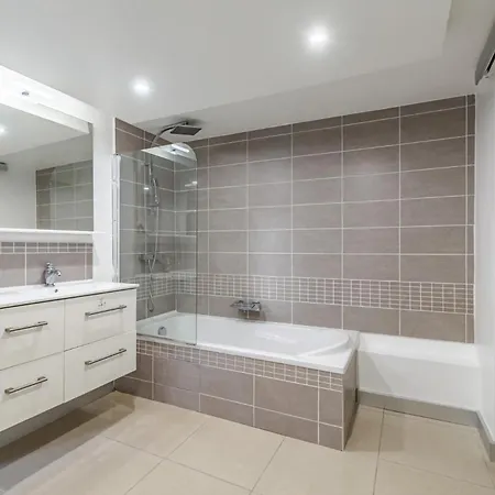 Valentine By Terry's Homes Villa Cannes